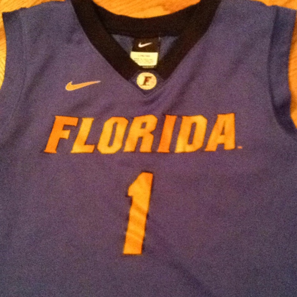 Boys Nike Elite Florida Gators basketball jersey.